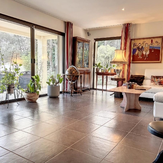  Annonces AZUR : Maison / Villa | MOUGINS (06250) | 156 m2 | 950 000 € 